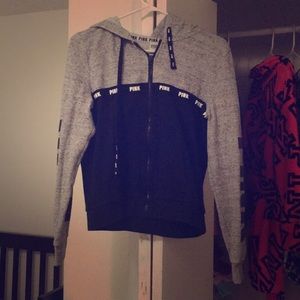Victoria secret PINK hoodie 🐶
